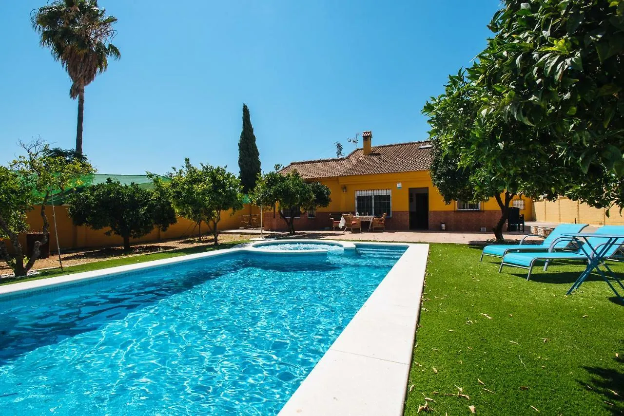 Villa Oasis Los Naranjos Con Jacuzzi 15 Min Sevilla Almensilla