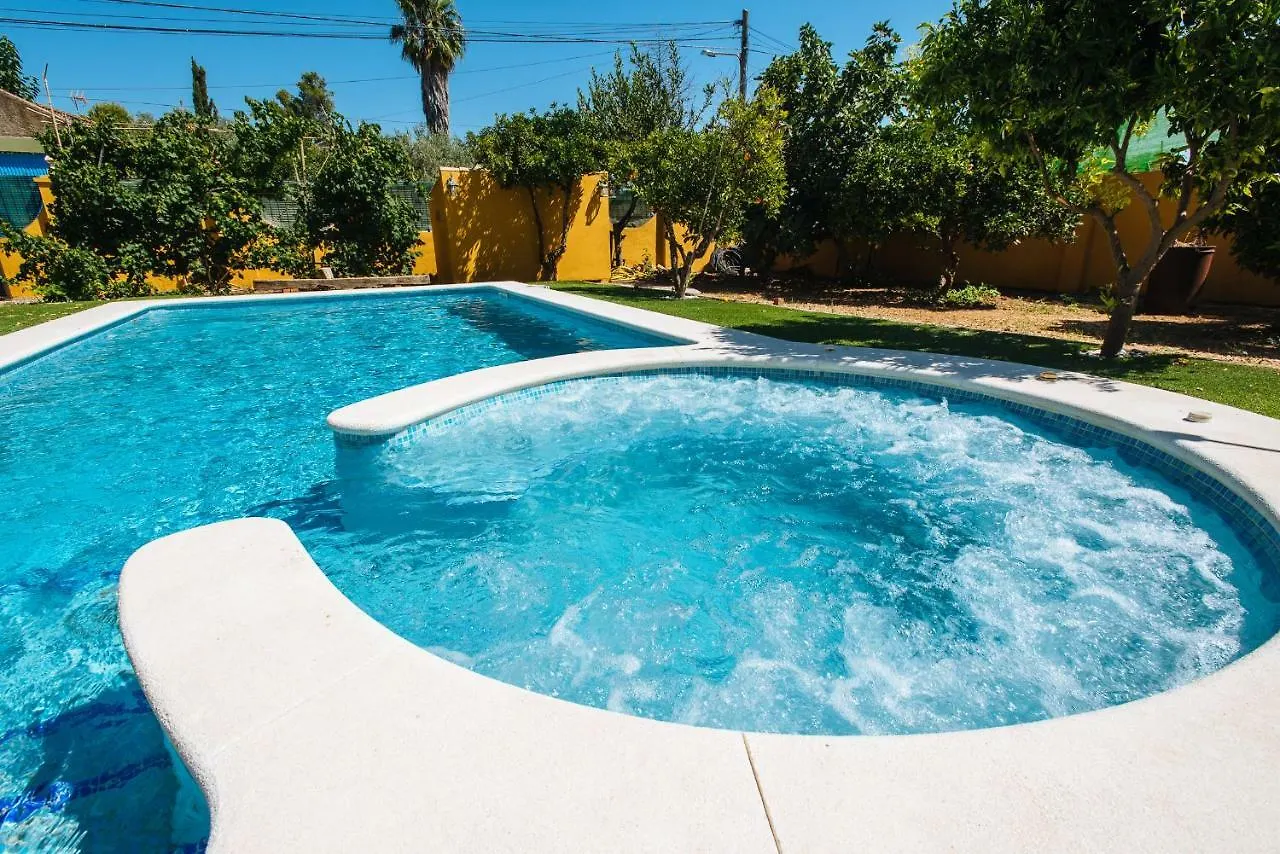 Villa Oasis Los Naranjos Con Jacuzzi 15 Min Sevilla Almensilla