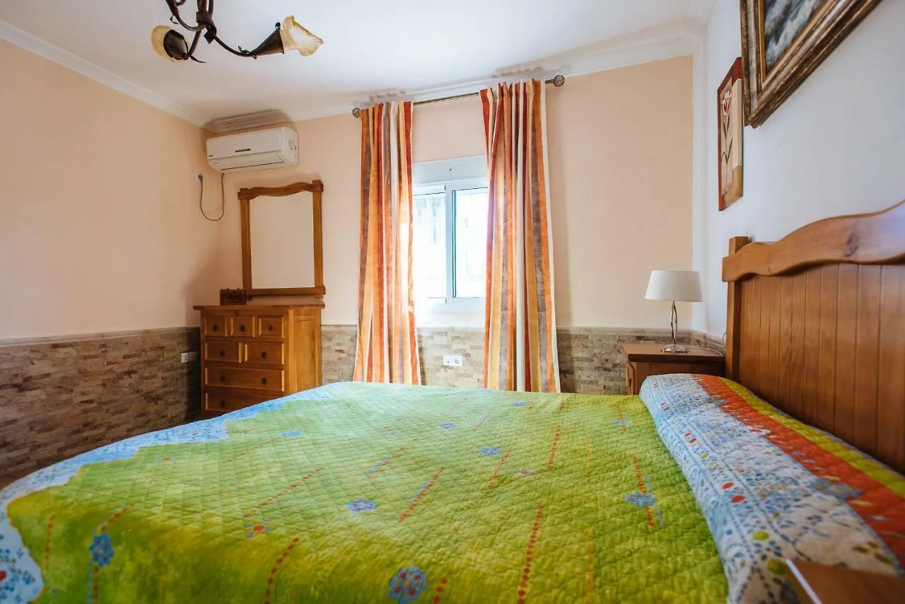 Villa Oasis Los Naranjos Con Jacuzzi 15 Min Sevilla Almensilla