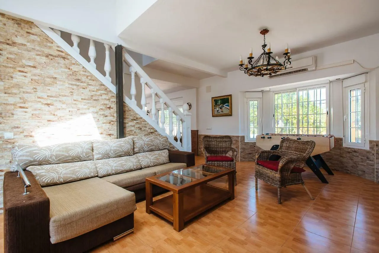 Holiday home Villa Oasis Los Naranjos Con Jacuzzi 15 Min Sevilla Almensilla