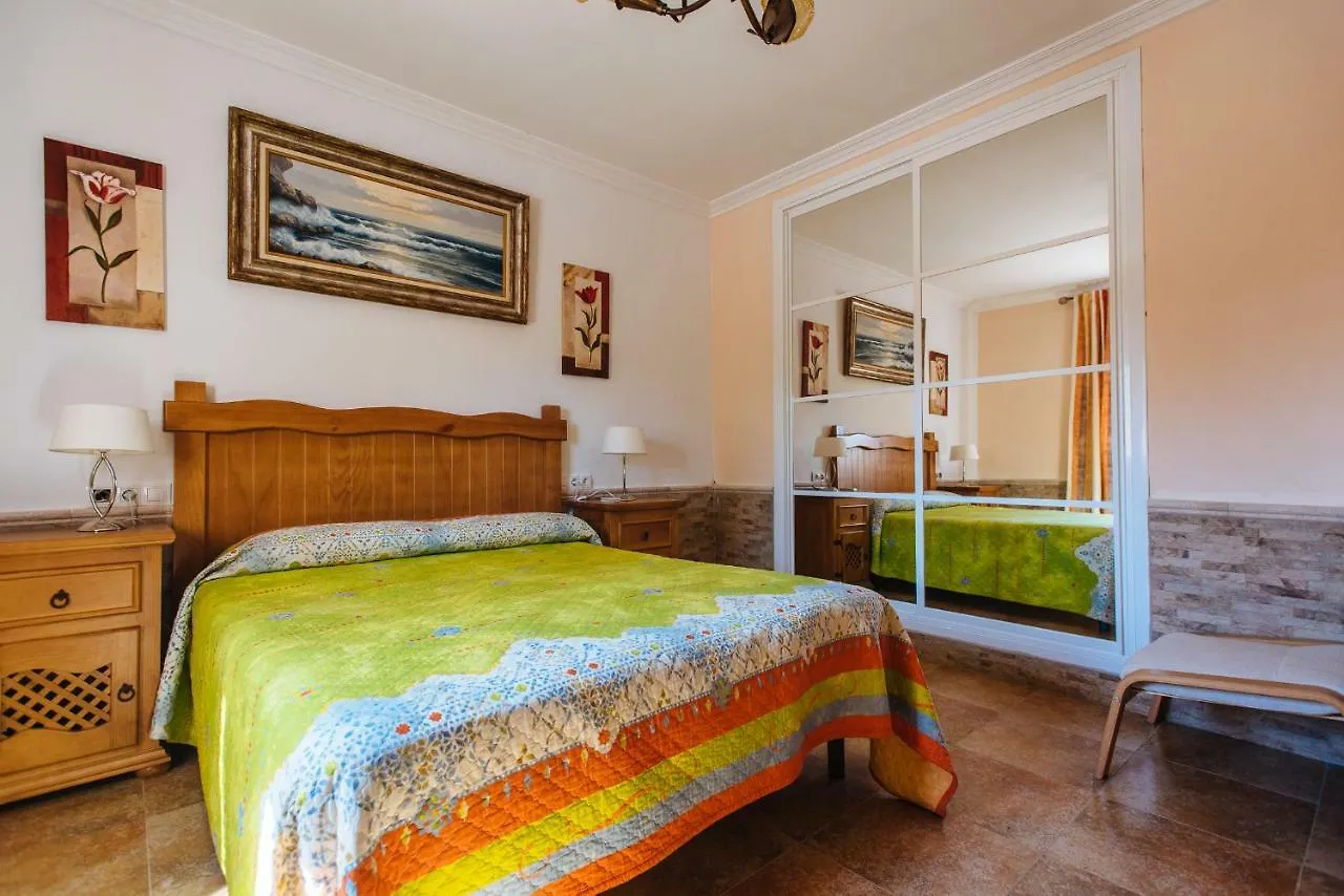 Villa Oasis Los Naranjos Con Jacuzzi 15 Min Sevilla Almensilla Holiday home