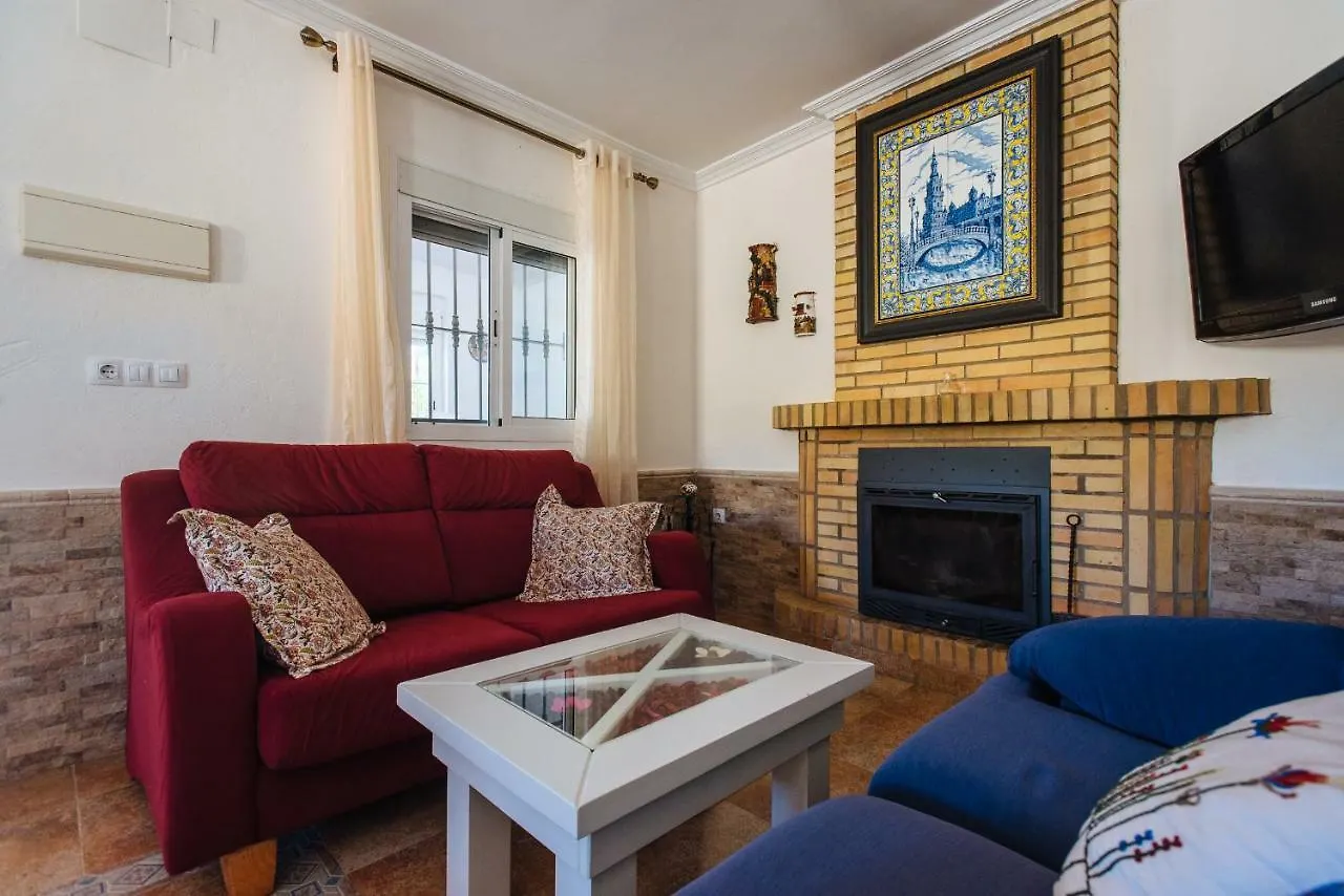 Casa de Férias Villa Oasis Los Naranjos Con Jacuzzi 15 Min Sevilla Almensilla Espanha